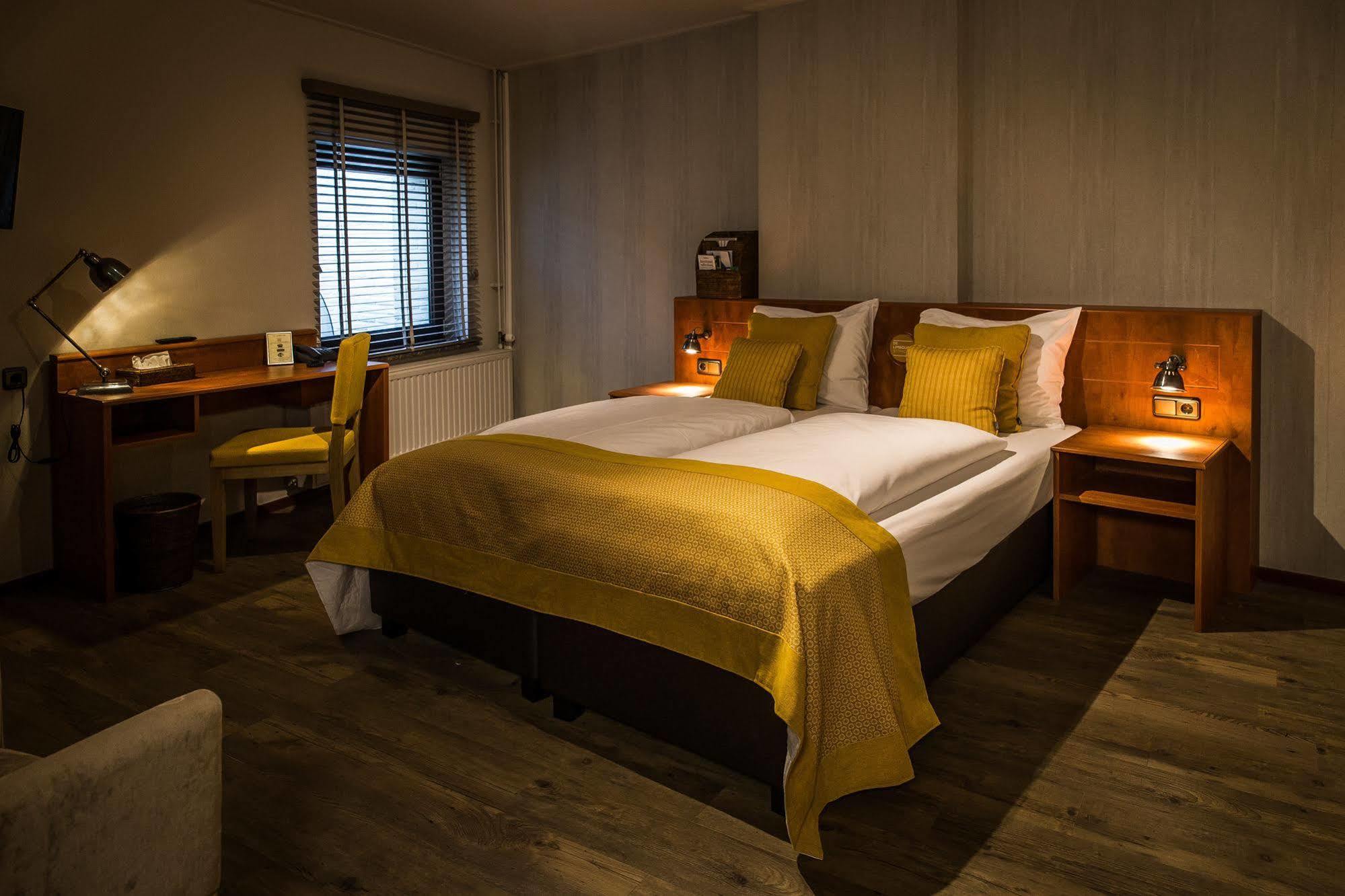 Hotel De Limbourg Sittard Kültér fotó